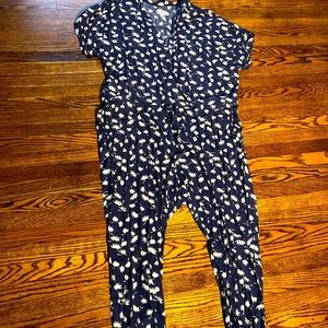 Old navy romper navy blue